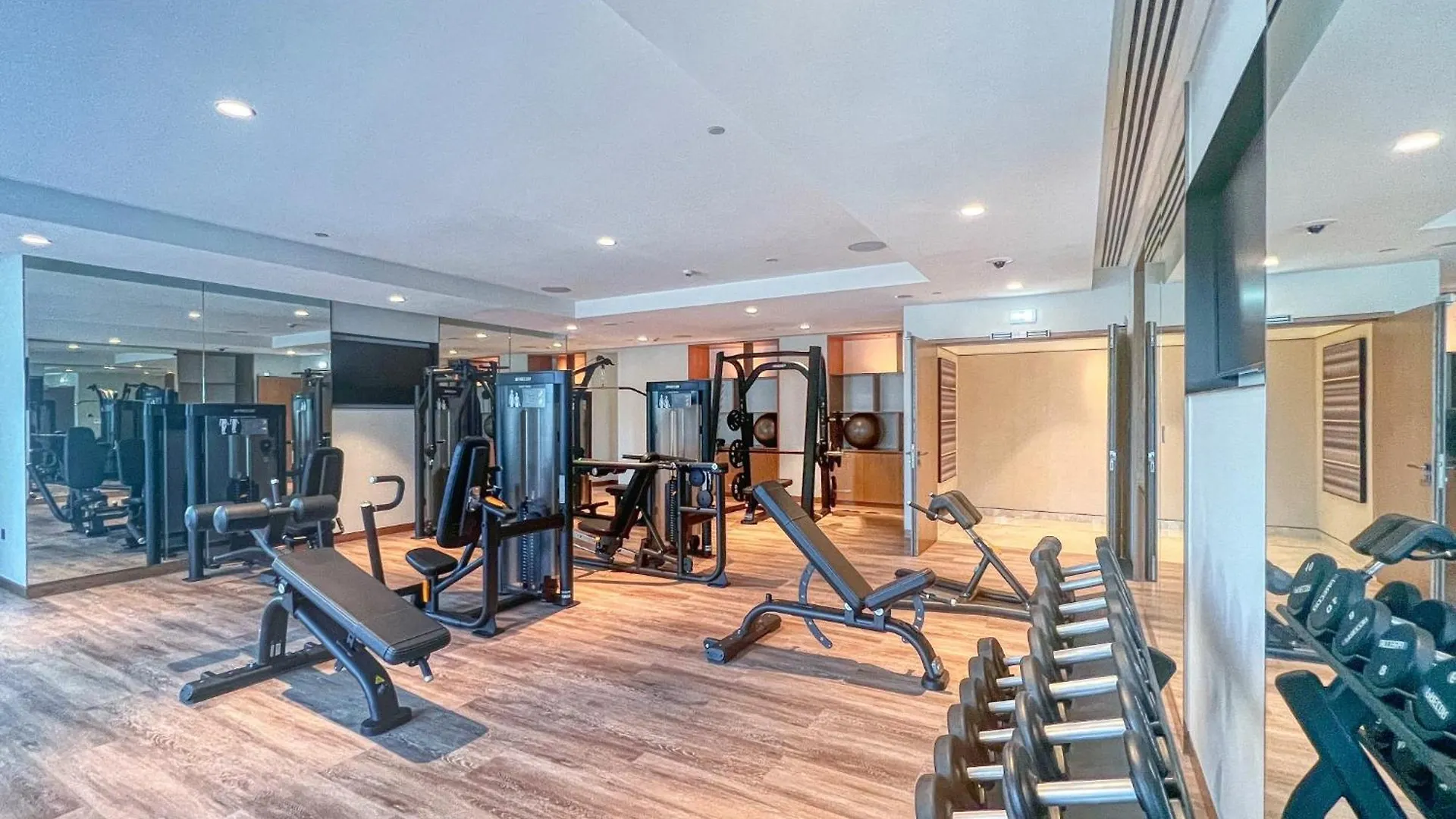 Your 30Th-Floor Haven Awaits Dubai Daire
