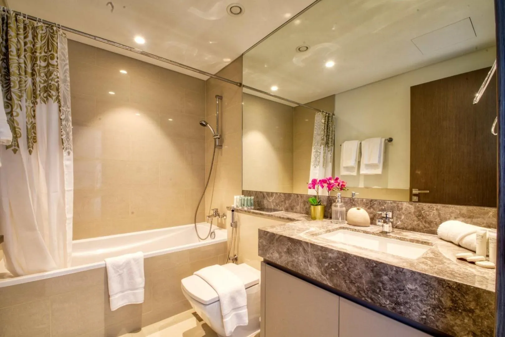 Your 30Th-Floor Haven Awaits Dubai Apartment
